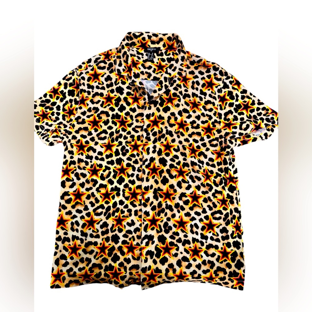 "Forever 21 Bold Star Leopard Print Shirt